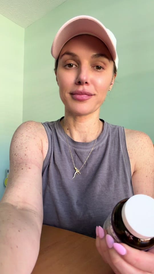 Post 2 by candicepiroli on TikTok (video)