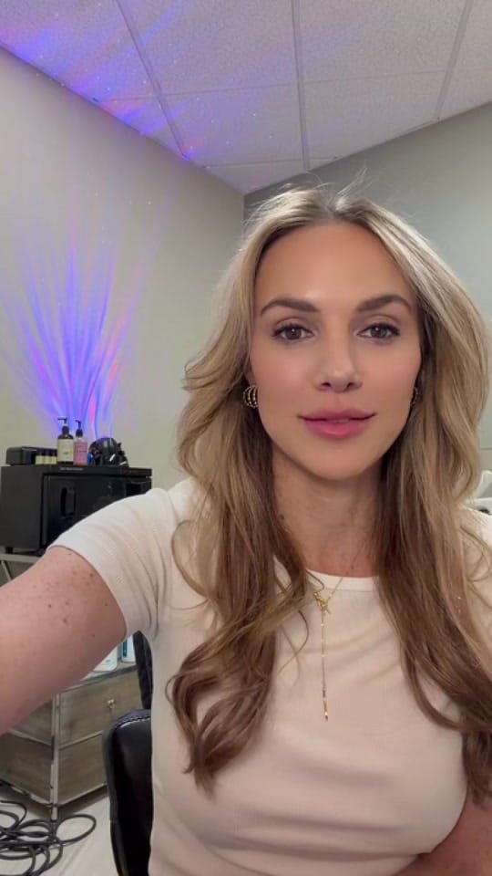 Post 3 by candicepiroli on TikTok (video)