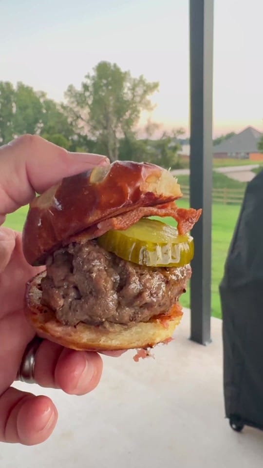 Post 9 by Bartlow’s BBQ on TikTok (video)