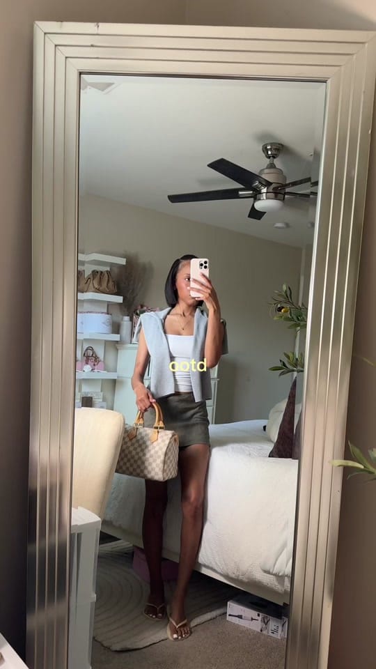 Post 1 by Sydney Marie on TikTok (video)