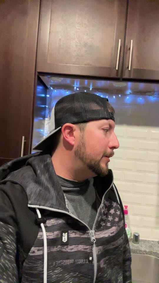 Post 4 by Chaz Nixon on TikTok (video)