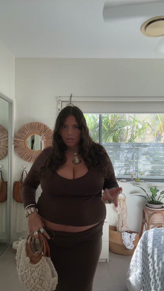 Post 7 by sunbleachedx on TikTok (video)
