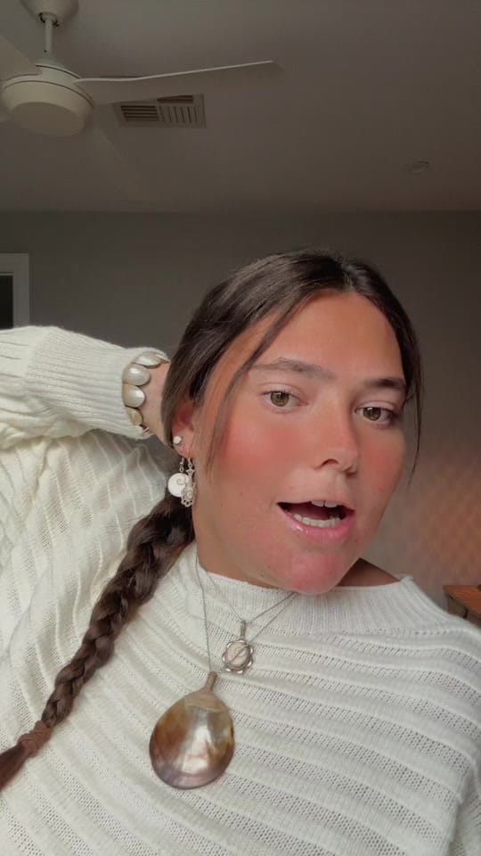 Post 8 by sunbleachedx on TikTok (video)