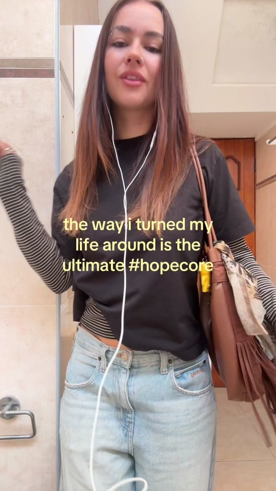 Post 10 by lottie  ⋆.ೃ࿔*:･ on TikTok (video)