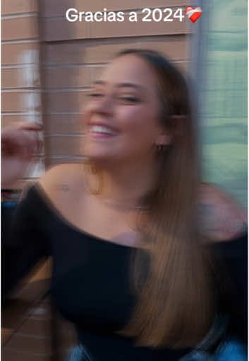 Post 7 by Paula Diaz on TikTok (video)