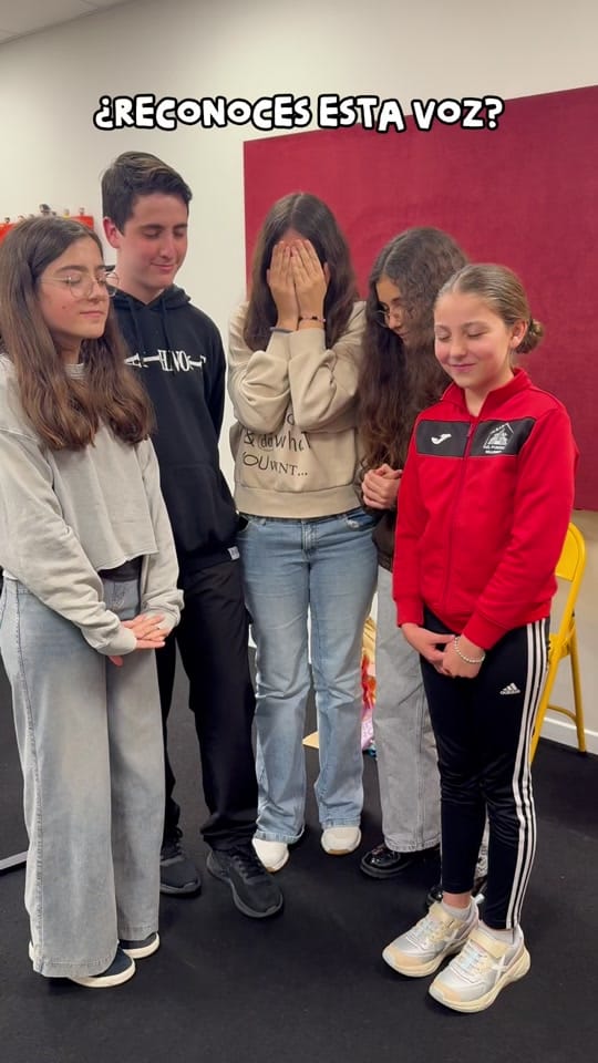 Post 2 by Escuela de Doblaje 📍Sevilla on TikTok (video)