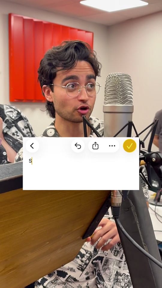 Post 1 by Escuela de Doblaje 📍Sevilla on TikTok (video)