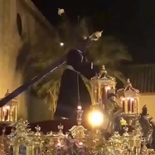Post 9 by Semana Santa de Sevilla on TikTok (video)