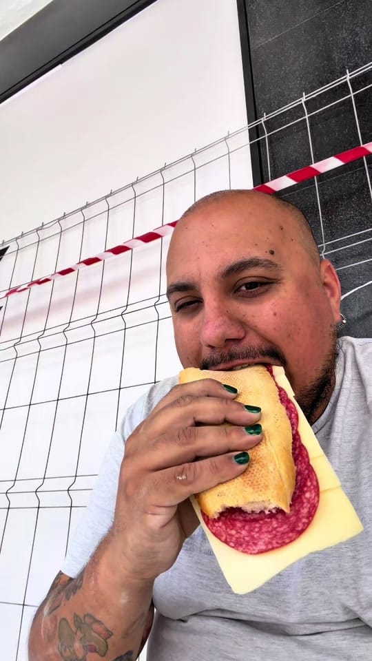 Post 1 by Cele on TikTok (video)