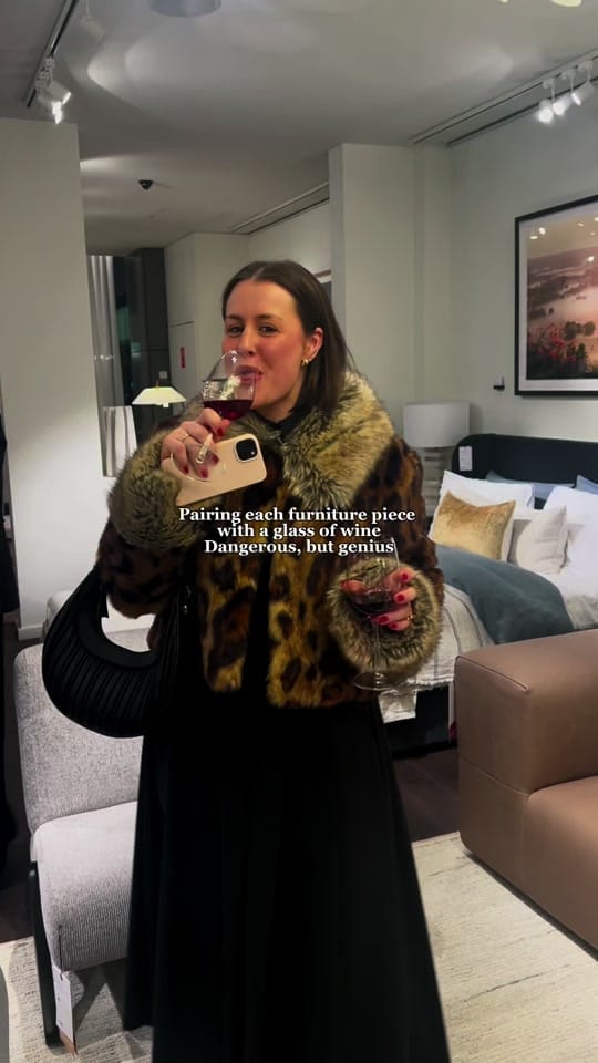 Post 5 by Sabrina AustralianFashionSales on TikTok (video)