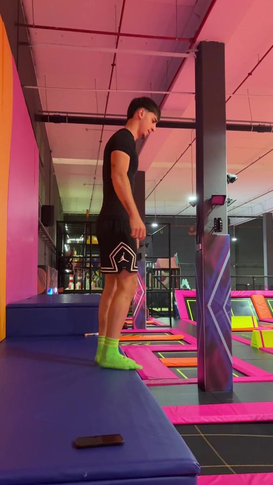 Post 7 by aletrigoo on TikTok (video)
