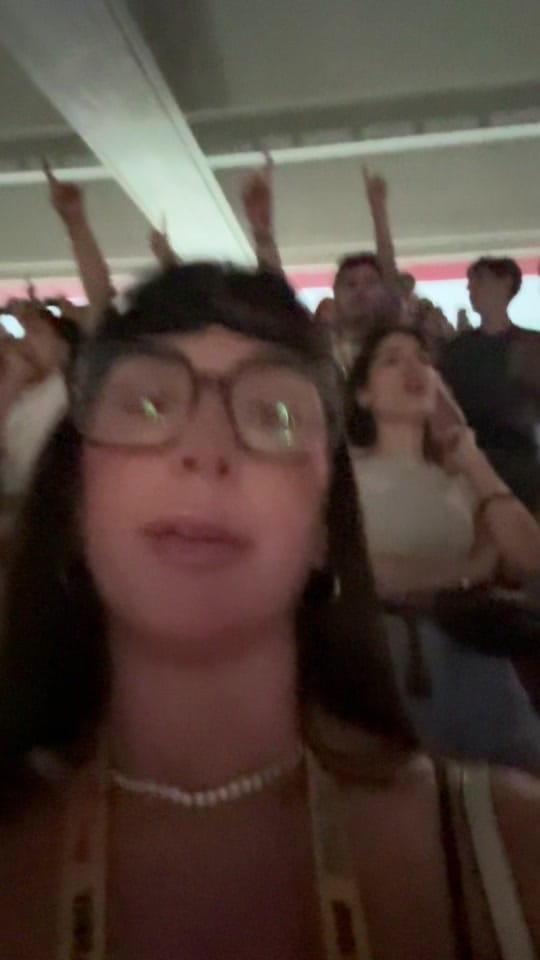 Post 1 by Carmen Rapri on TikTok (video)