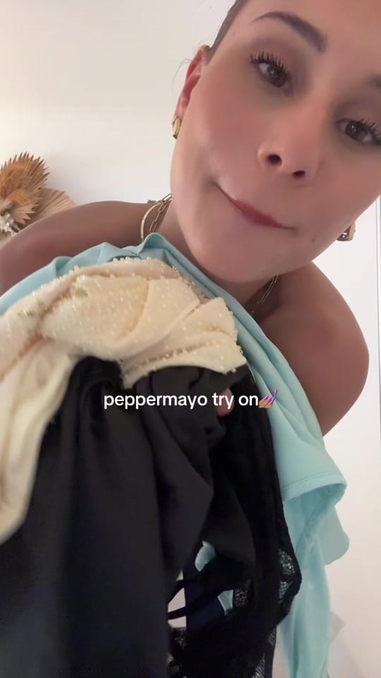 Post 1 by Laura 𐙚⋆˙ on TikTok (video)