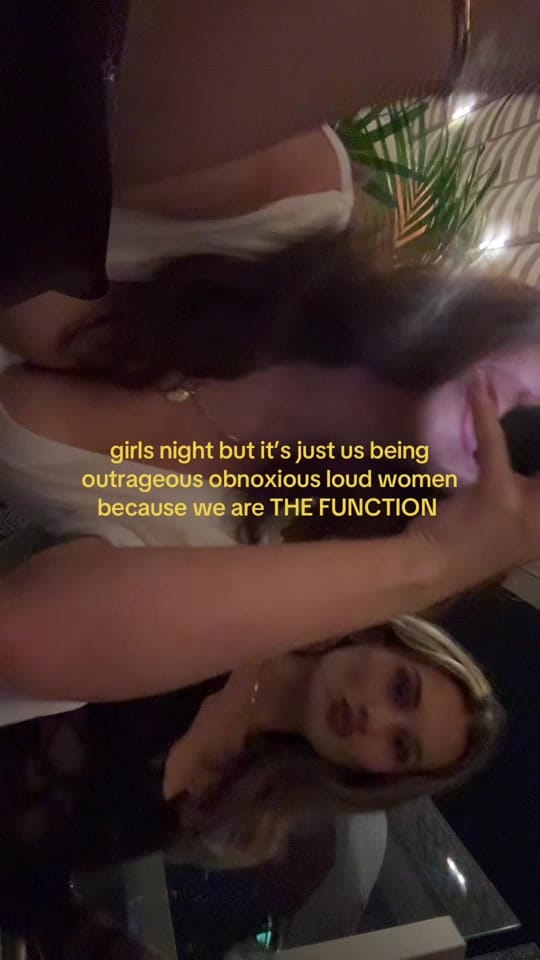 Post 4 by Laura 𐙚⋆˙ on TikTok (video)