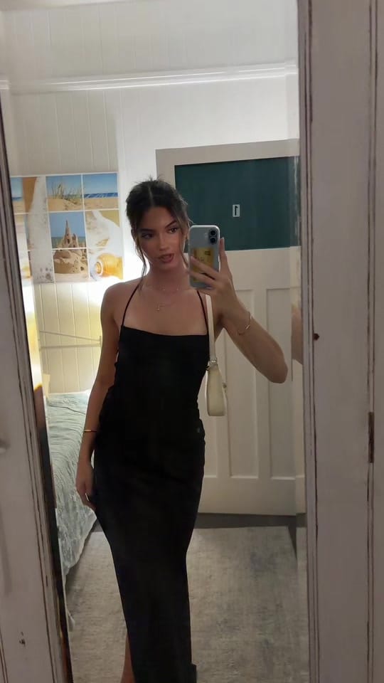 Post 6 by Hannah on TikTok (video)