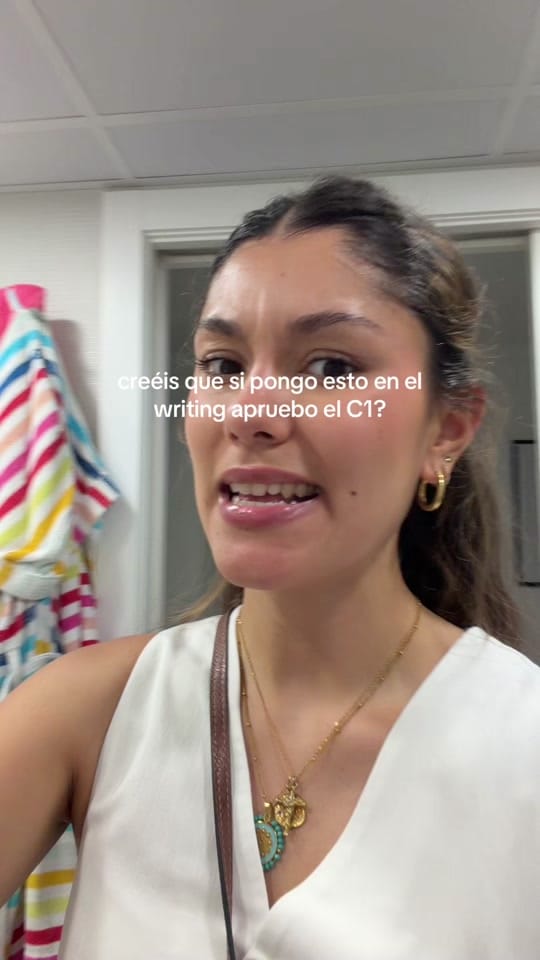 Post 2 by LUNA on TikTok (video)