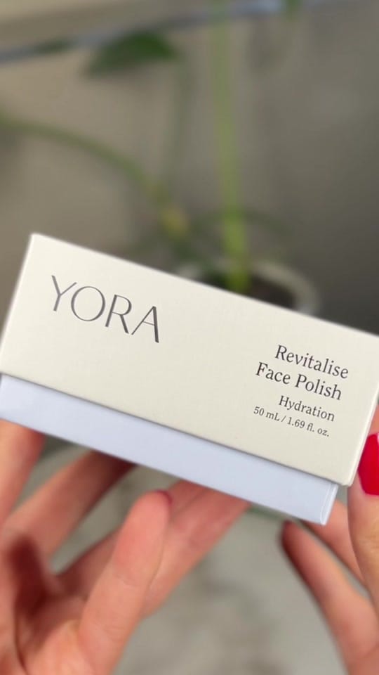 Post 9 by Yora on TikTok (video)