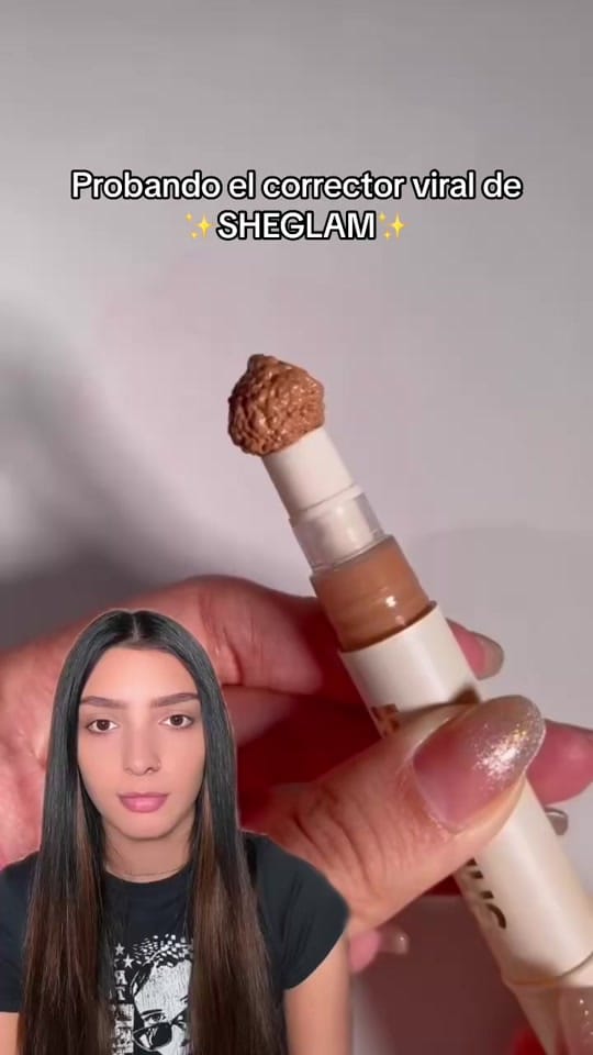 Post 8 by Samara Cadenas on TikTok (video)