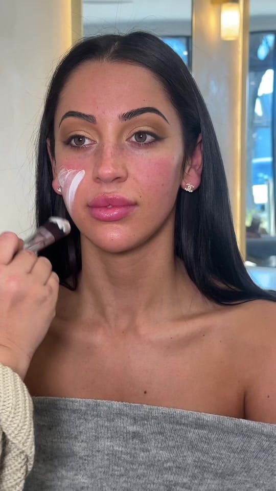 Post 2 by Terrisa_makeup on TikTok (video)