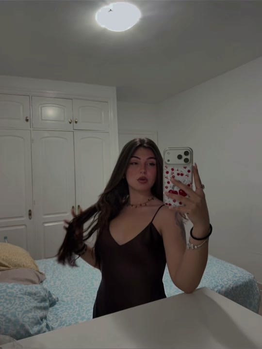 Post 2 by asia on TikTok (video)