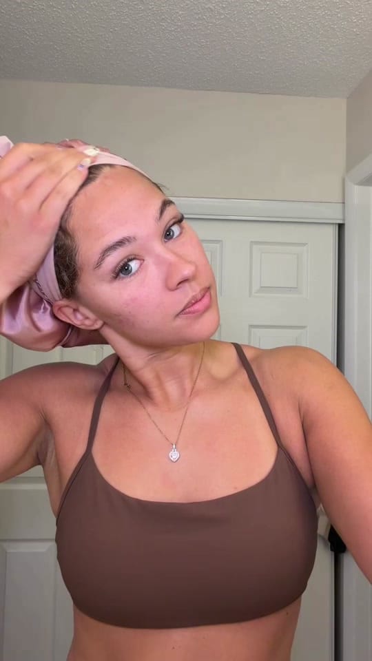 Post 2 by Sydney Bridges on TikTok (video)