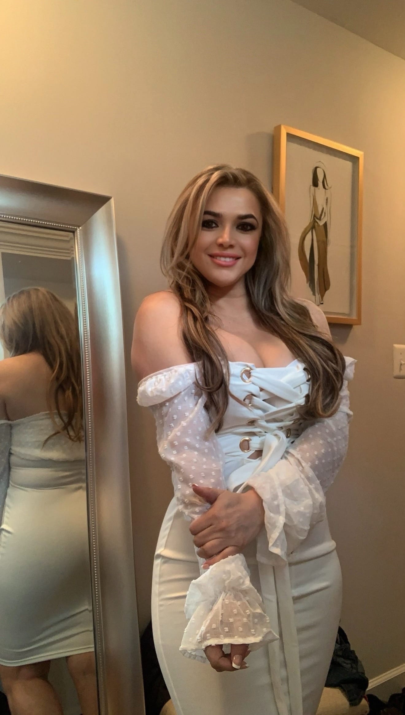 Post 6 by Jess on TikTok (video)