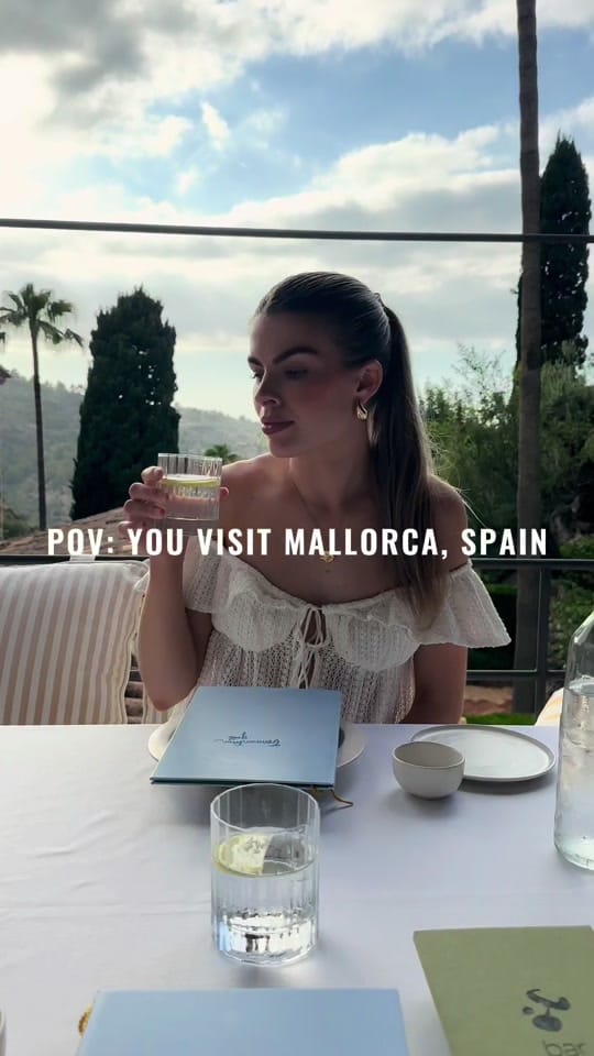 Post 3 by Makeup Artist Ebby on TikTok (video)
