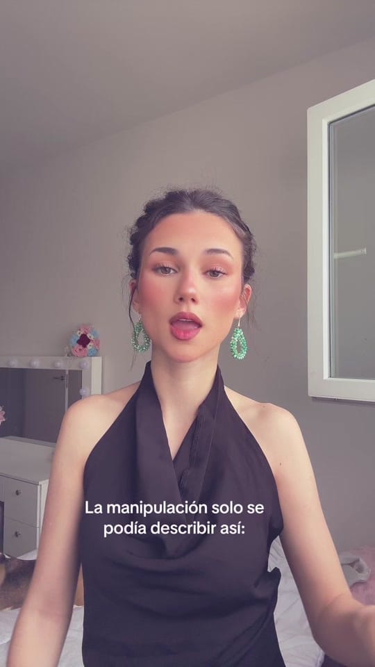 Post 6 by Naiara on TikTok (video)