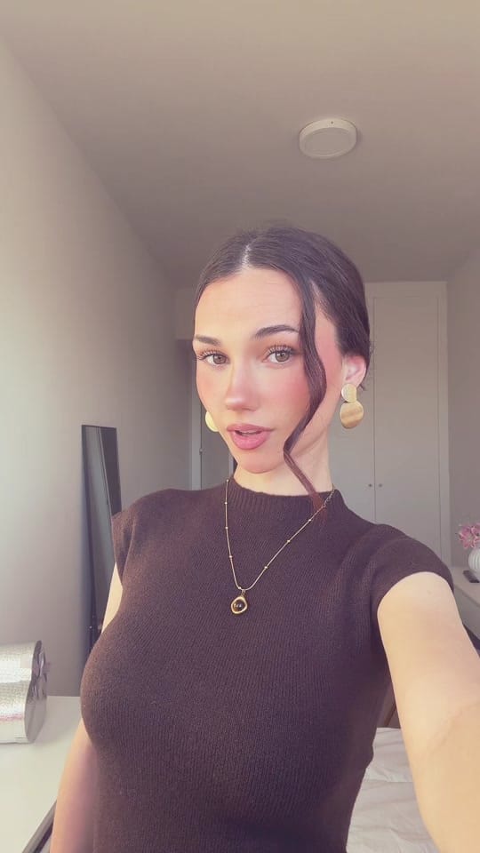 Post 4 by Naiara on TikTok (video)