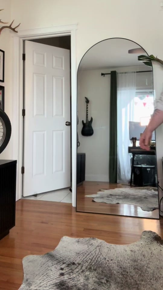 Post 2 by Vin on TikTok (video)