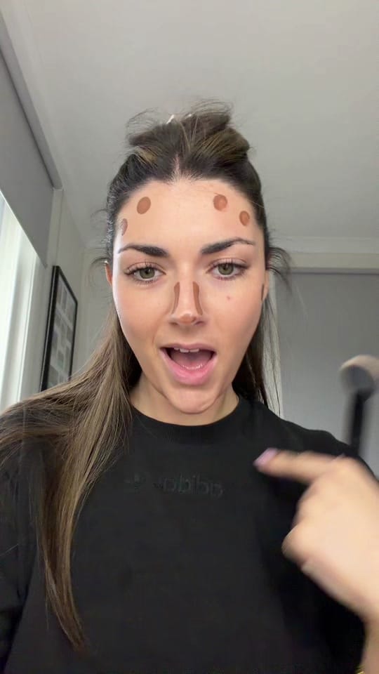 Post 7 by Lara 🧚🏼💋 on TikTok (video)