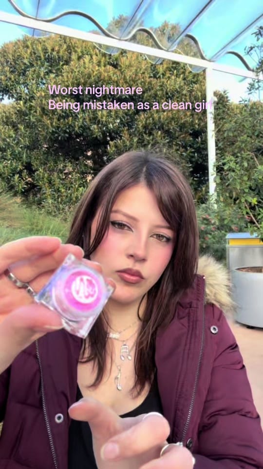 Post 4 by Cloudicos on TikTok (video)