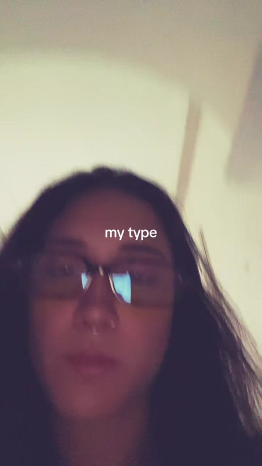 Post 7 by e m e p e ✨ on TikTok (video)