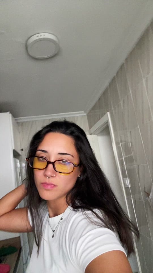 Post 6 by e m e p e ✨ on TikTok (video)