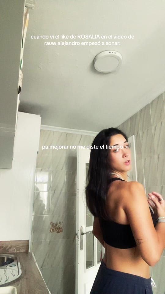 Post 9 by e m e p e ✨ on TikTok (video)
