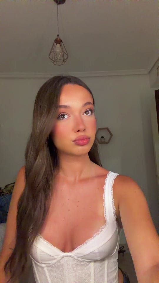 Post 3 by angela.reyero on TikTok (video)