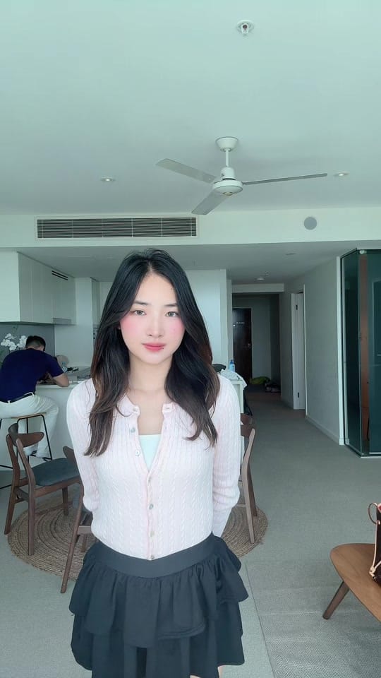 Post 3 by Kelaressa on TikTok (video)