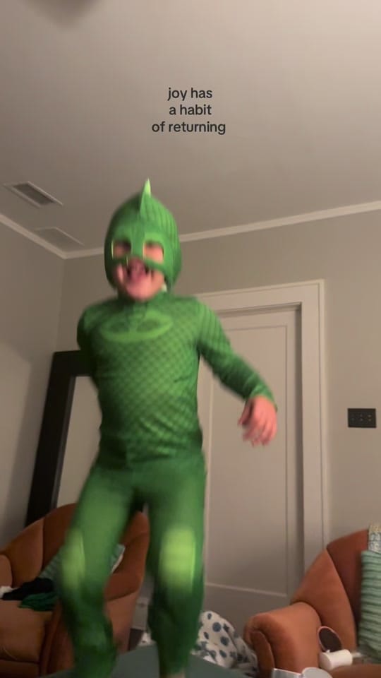 Post 8 by Taylor on TikTok (video)