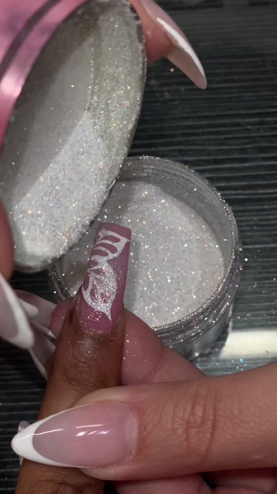 Post 8 by Klaws by Bianca on TikTok (video)