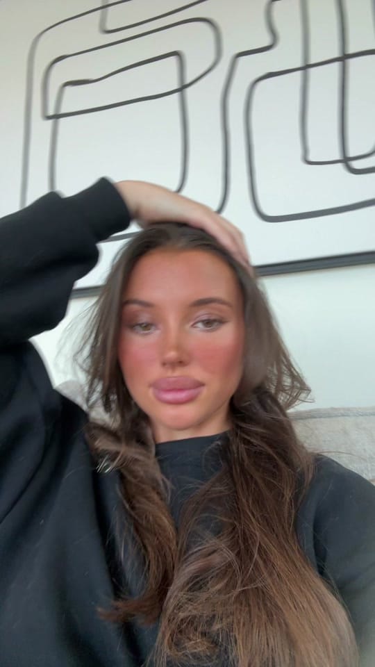 Post 4 by Victoria Verloop on TikTok (video)