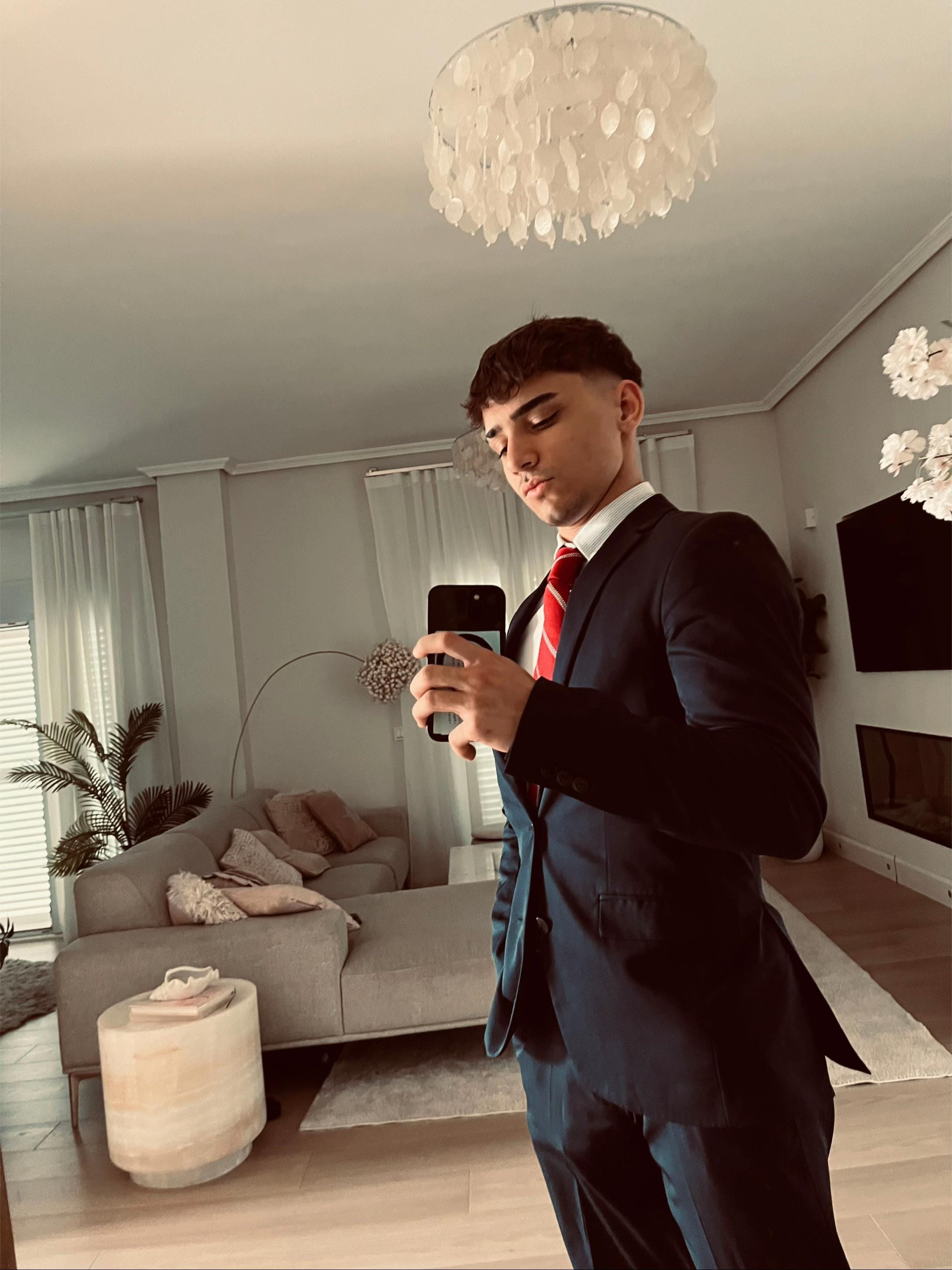 Post 1 by Gael on TikTok (video)