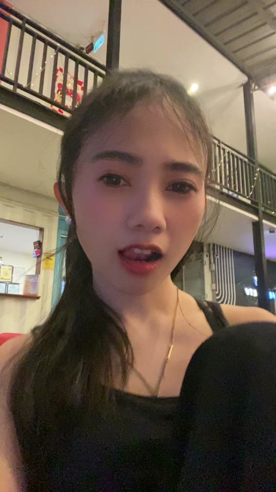 Post 2 by Roxanne on TikTok (video)