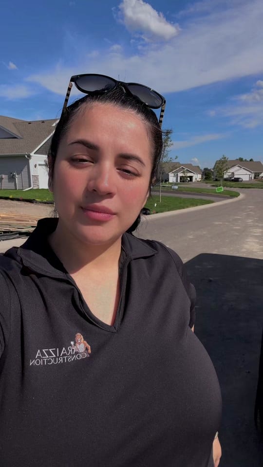 Post 4 by Araizza ❤️ on TikTok (video)