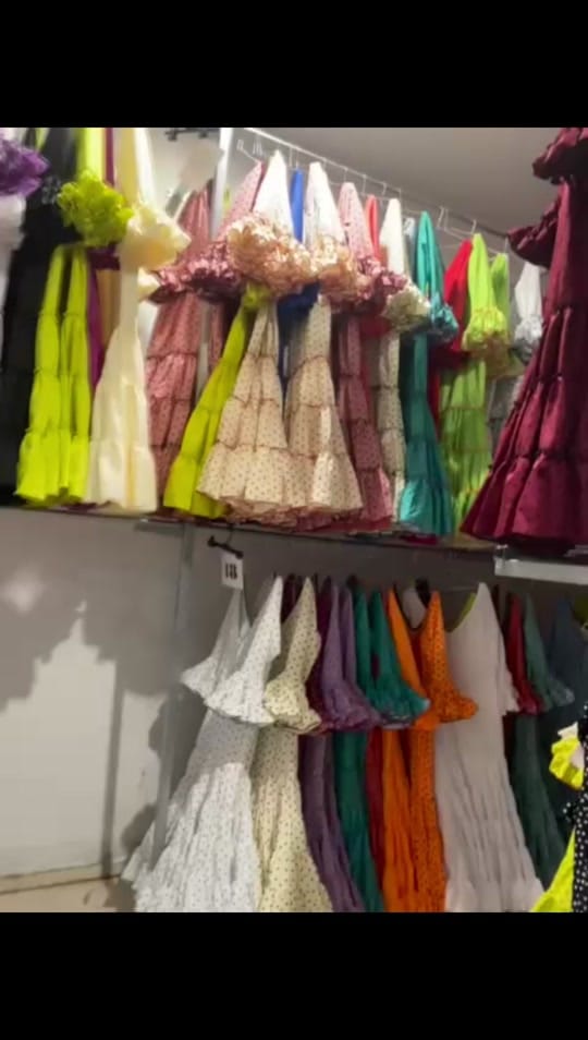 Post 8 by Moda Flamenca Cristian on TikTok (video)