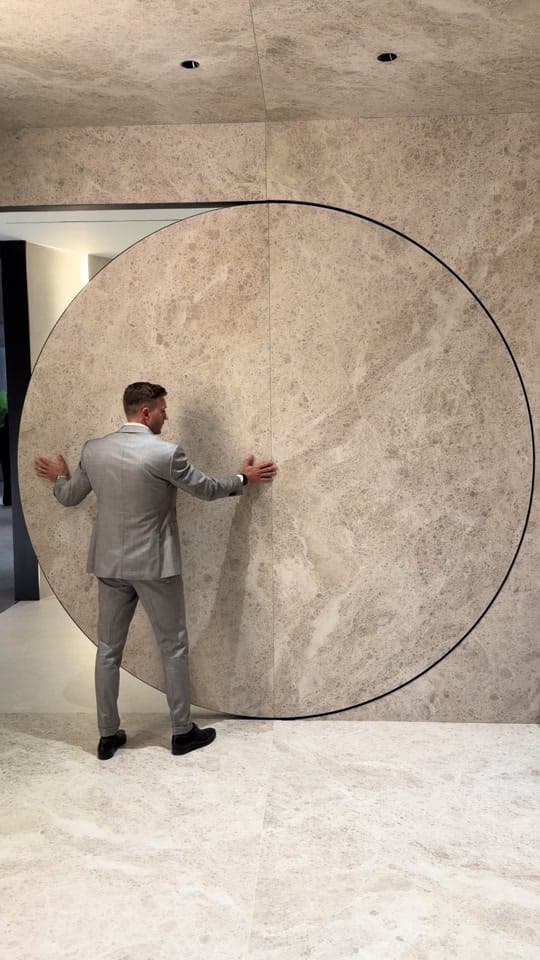 Post 1 by luiscasanovasmg on TikTok (video)
