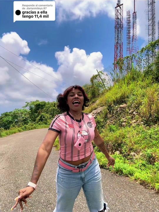 Post 5 by 🍯honeyEz🎀 on TikTok (video)