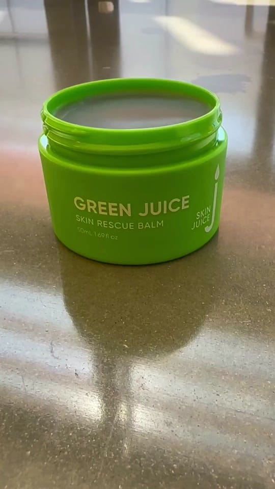 Post 3 by Skin Juice on TikTok (video)
