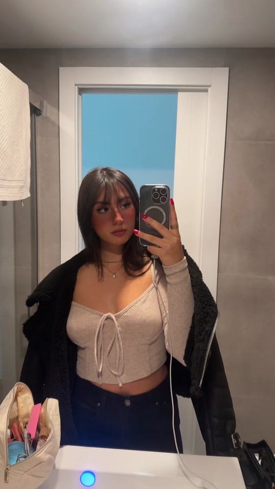 Post 7 by 𝒏𝒖𝒓𝒊𝒂 𝒅𝒊𝒂𝒛 on TikTok (video)