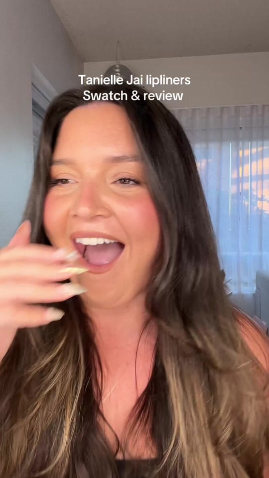 Post 6 by Chantelle | Makeup Artist on TikTok (video)