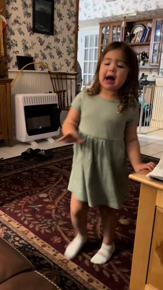 Post 10 by Alena Connors on TikTok (video)